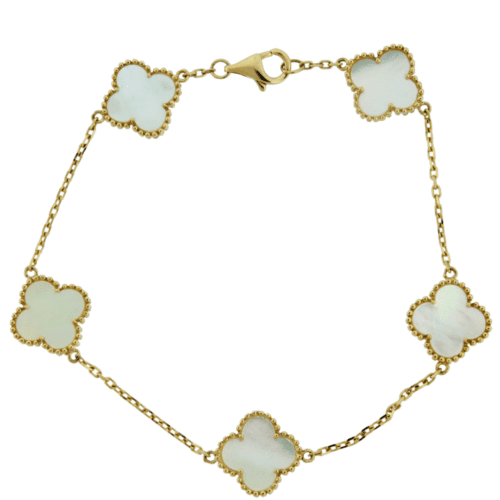 Mother of Pearl clover shape bracelet in yellow gold