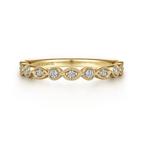 alternating pattern marquise shape with round cut diamonds in yellow gold .23ctw