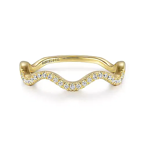 yellow gold wave design diamond fashion ring